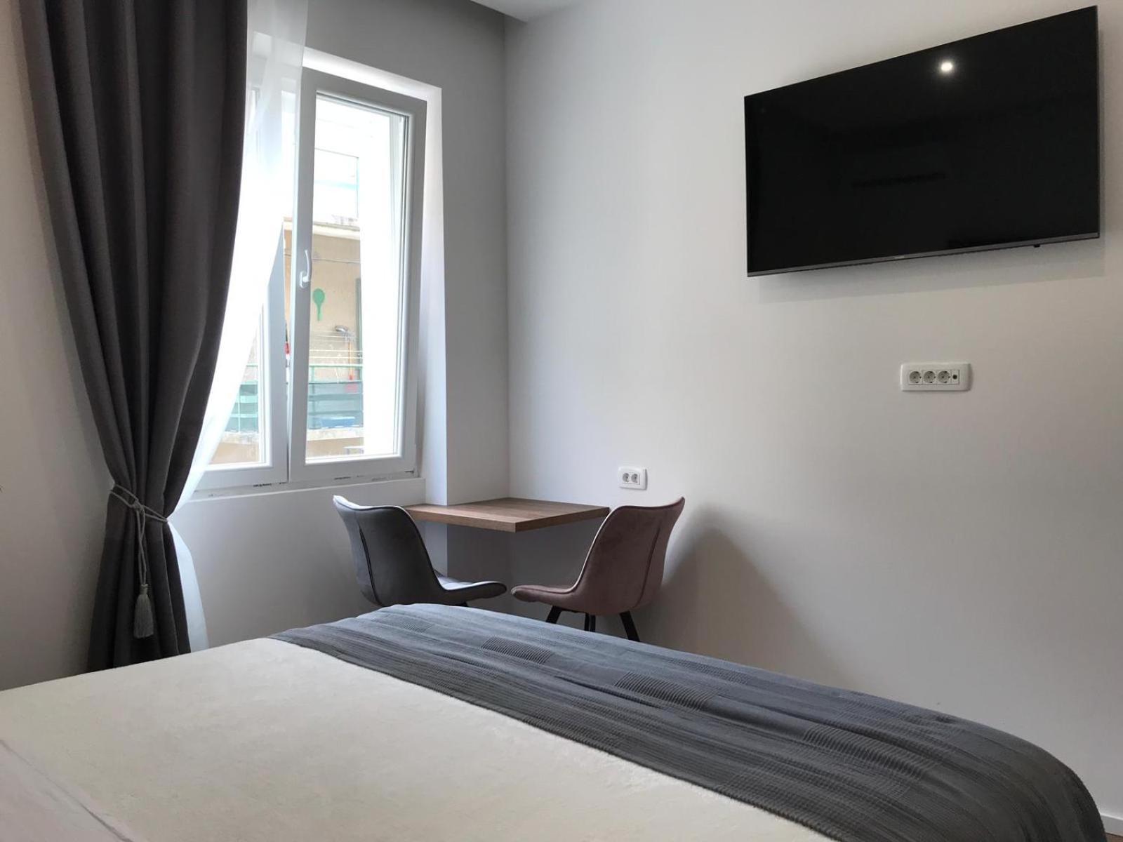 Antares Luxury Rooms 2 สปลิท ภายนอก รูปภาพ